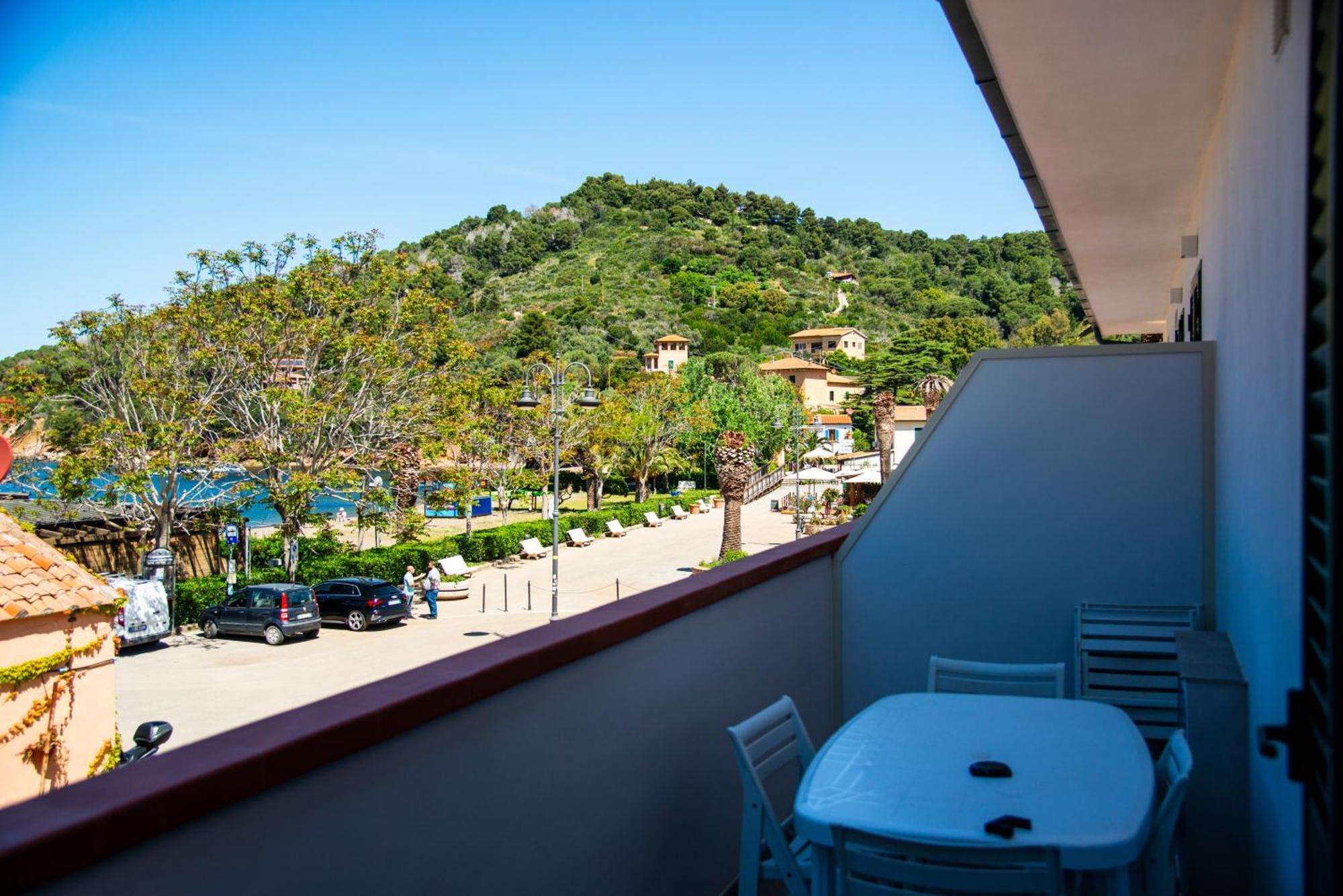 Residence Hotel Villa Mare Portoferraio Eksteriør bilde