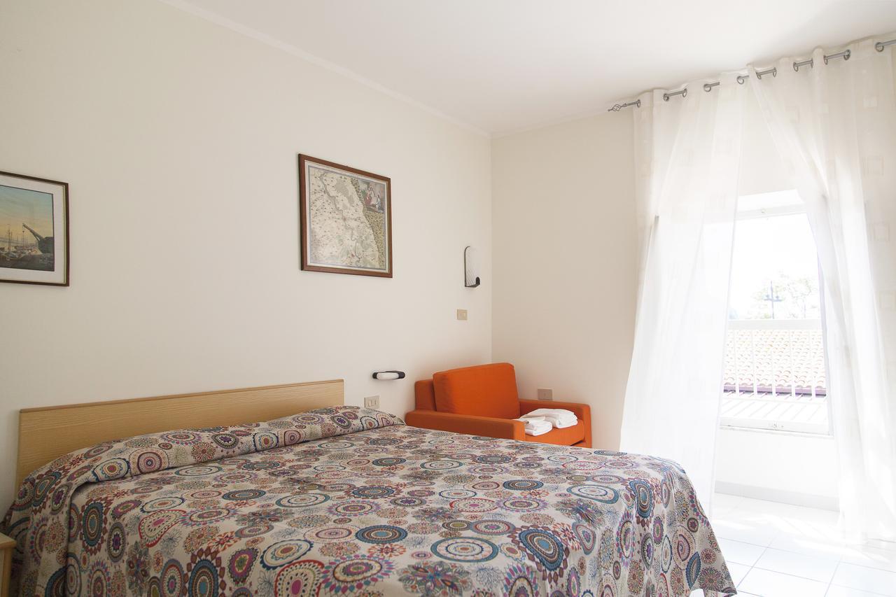 Residence Hotel Villa Mare Portoferraio Eksteriør bilde
